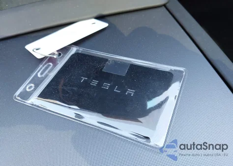 2024 Tesla Model 3 Long Range Dual Motor All-Wheel Drive z USA, uszkodzony, nr VIN 5YJ3E1EB3RF807254